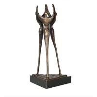 Picture Elite bronze statuette