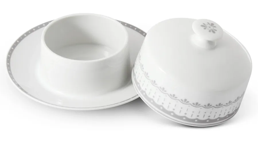 obrazek 2 Okrągła maselniczka z porcelany zdobiona prostym szarym ornamentem – Leander