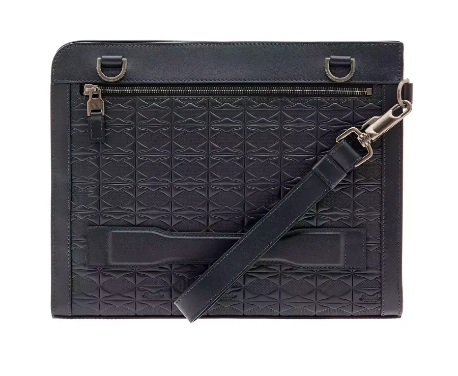 obrazek 4 Ekskluzywny pokrowiec na dokumenty Embossed Empress Collection