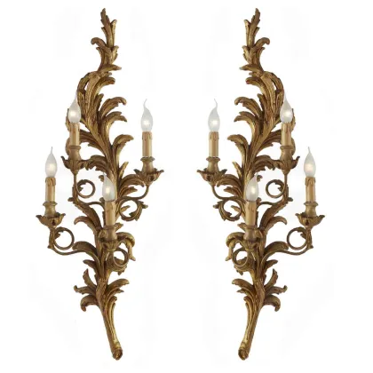 Picture A pair of large Florentine Louis XV style wall lamps, carved and gilded from the 20th century