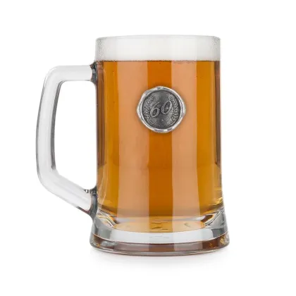 Zdjęcie Wyjątkowy prezent na 60 urodziny – stylowy kufel z cynowym monogramem