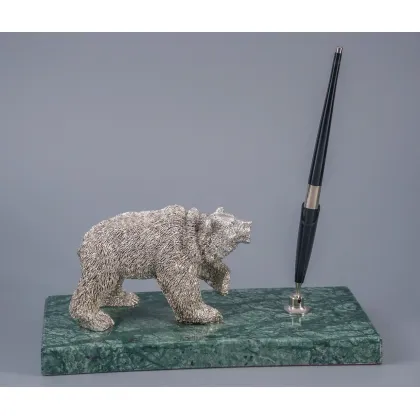 Zdjęcie Ekskluzywna figura niedźwiedzia na podstawie + długopis z Włoch - ArtBe