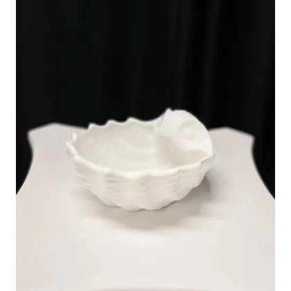 Picture A shell-shaped dish for serving fish dishes or a container for cosmetics and detergents - Le Ceramiche