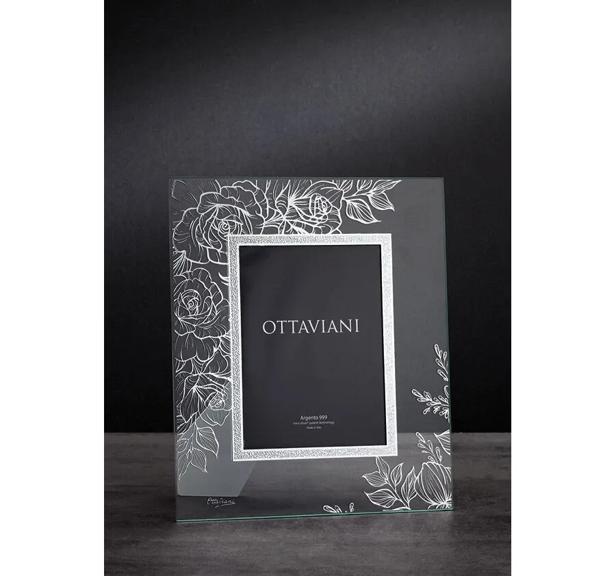 obrazek 2 Ekskluzywna kryształowa ramka na fotografie „Róża” w kolorze srebra