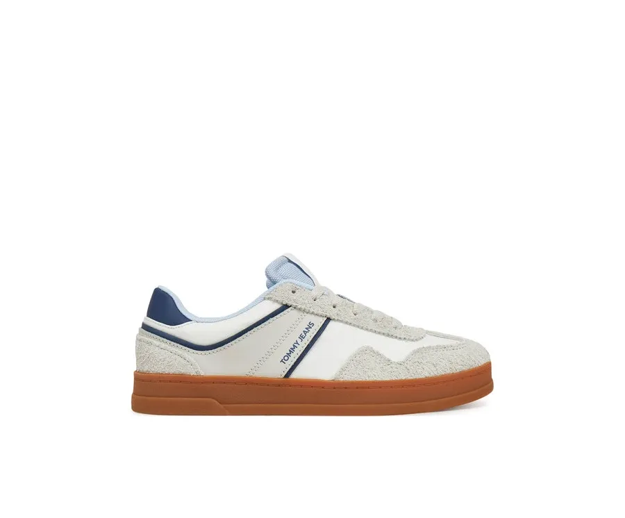 obrazek 1 Tommy Jeans Sneakersy The Greenwich Mix Media EN0EN02730 Szary