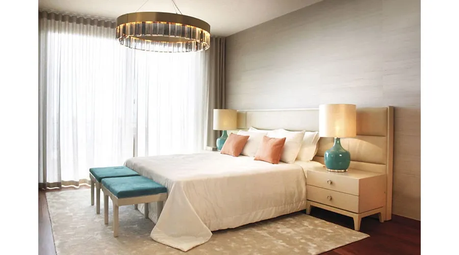 picture 3 A stylish bed with an upholstered wall as a headboard - Ana Roque