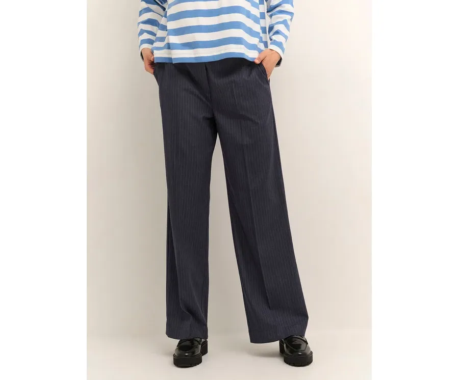 obrazek 1 Karen by Simonsen Spodnie materiałowe Gemy 10104194 Szary Classic Fit