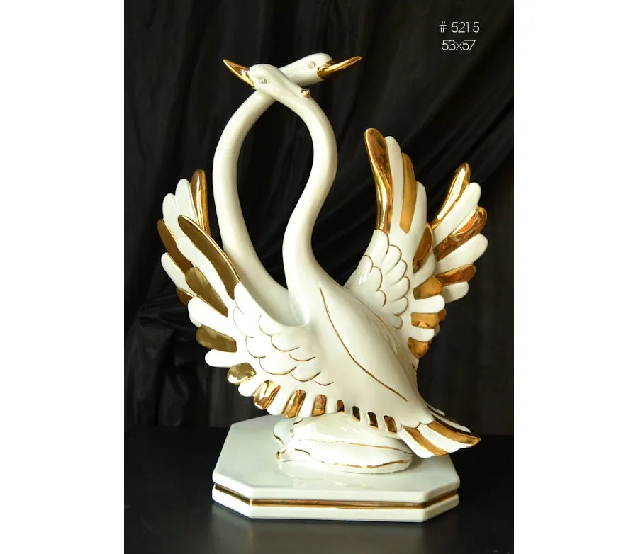 picture 1 Elegant swans figurine