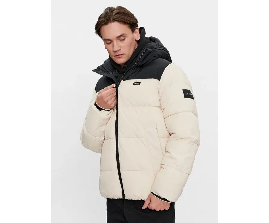 obrazek 1 Calvin Klein Kurtka zimowa Crinkle K10K112227 Beżowy Regular Fit