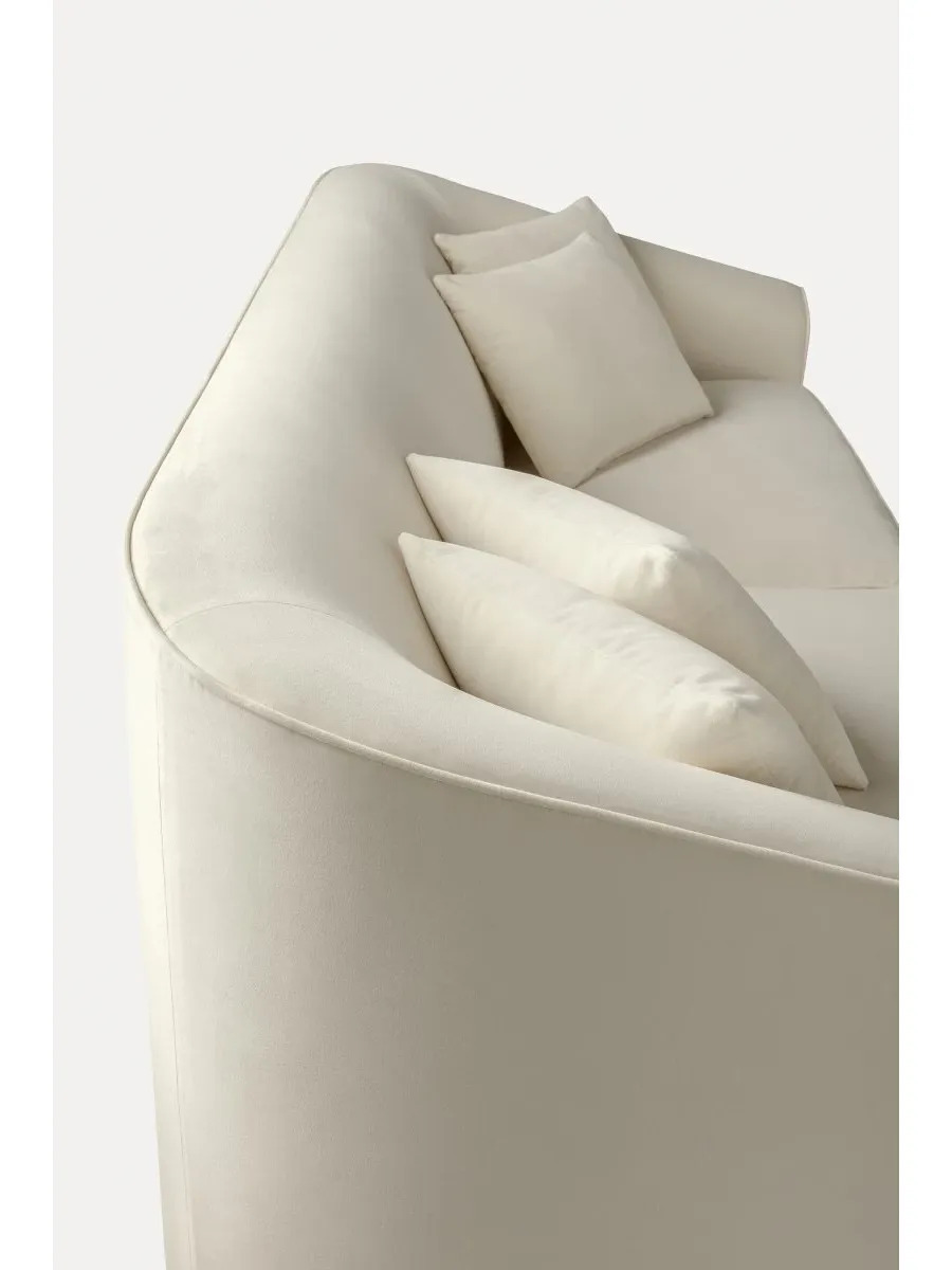 obrazek 4 Wytworna sofa Clarisse dostępna w 3 rozmiarach
