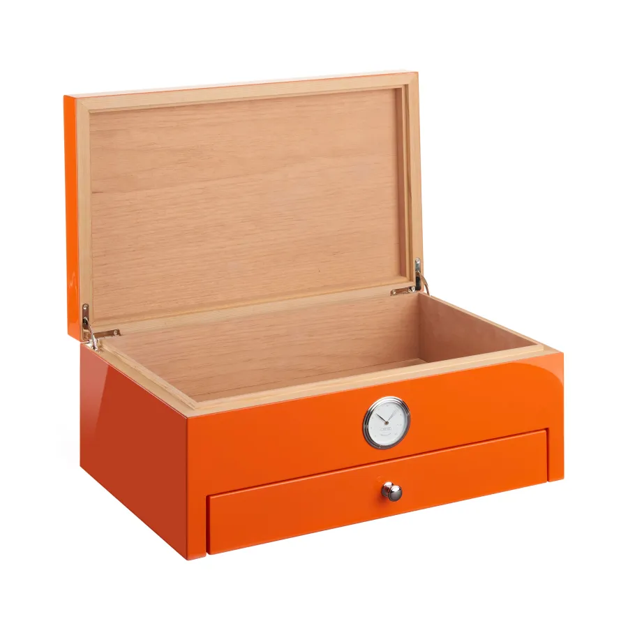 obrazek 2 Stylowy pomarańczowy humidor na cygara z cedru zdobiony motywem karaibskiej plaży
