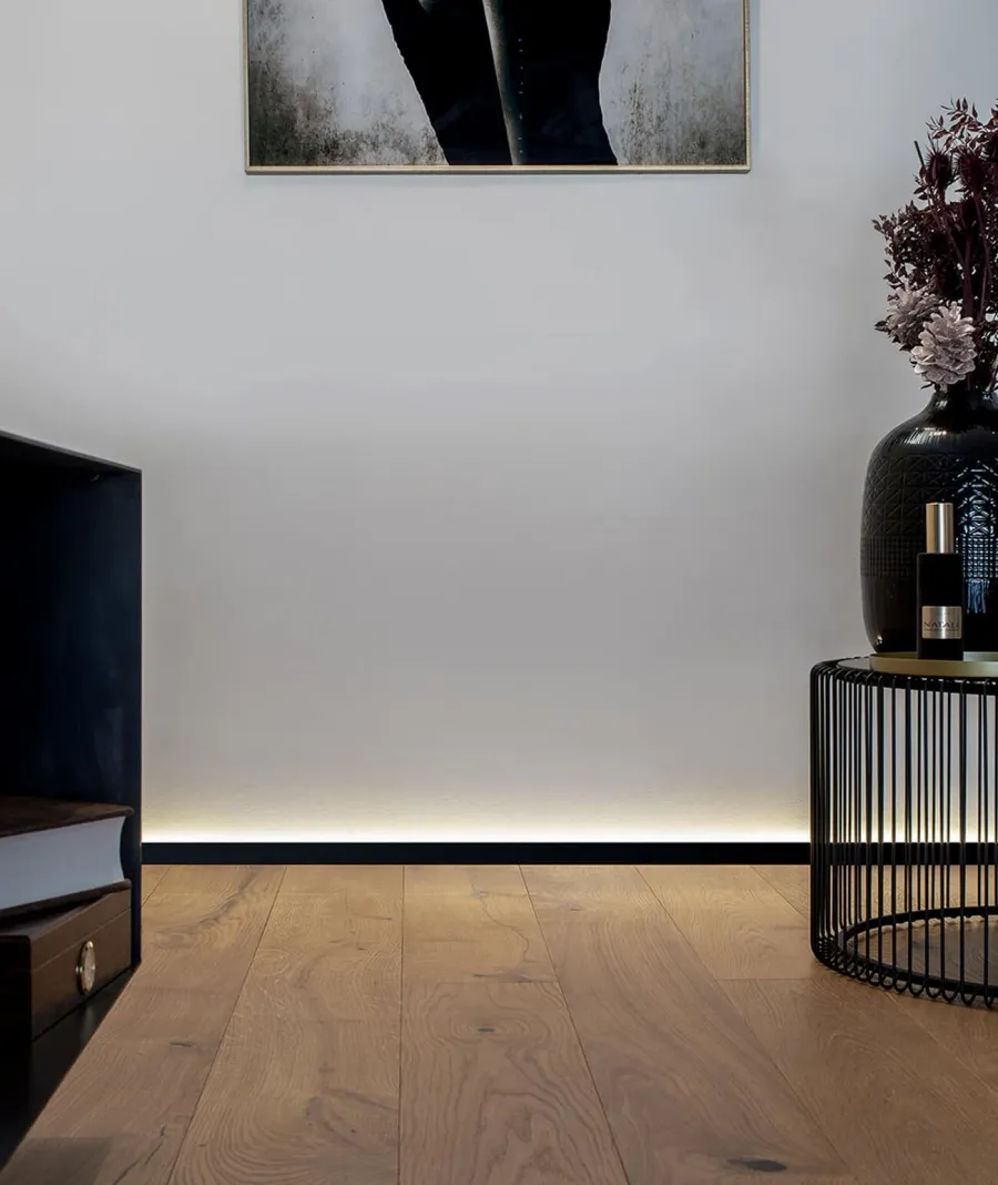 obrazek 1 200 x 1,6 x 2,5 cm Minileiste - (srebrny) - Minimalistyczna listwa przypodłogowa cokołowa LED ready SLED16X5-01