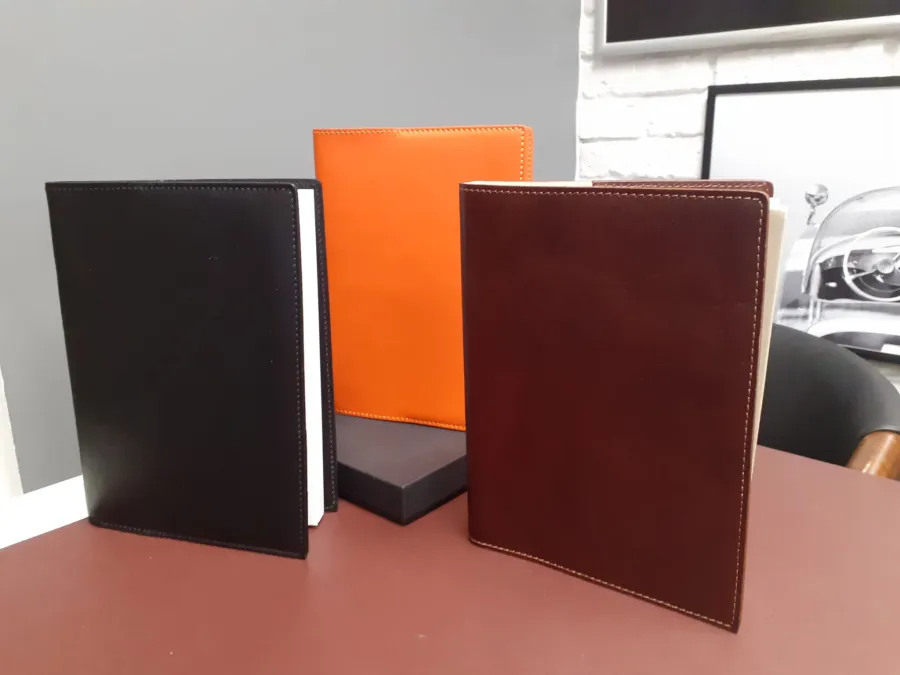 picture 3 Maruse diaries in leather