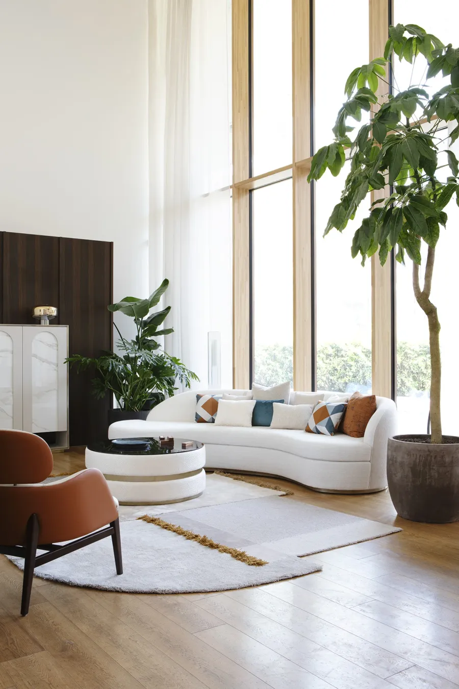 obrazek 8 Wyjątkowy stolik kawowy w stylu modernistycznym - prosto z Włoch