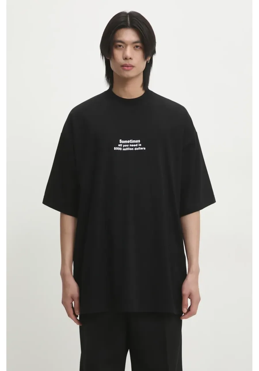 obrazek 1 VETEMENTS t-shirt bawełniany 500 Million Dollars Oversized kolor czarny z nadrukiem UA66TR690B