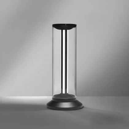 Zdjęcie Niesamowite oświetlenie od włoskiego producenta - lampa stołowa Lemstation