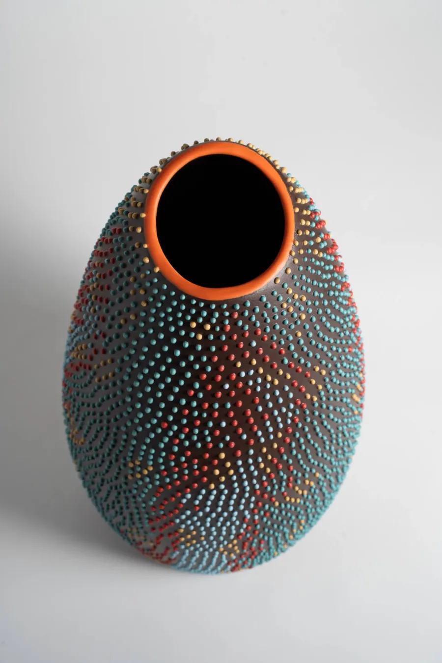 obrazek 3 Stylowy ceramiczny wazon z włoch  - Design Andrea Mancuso
