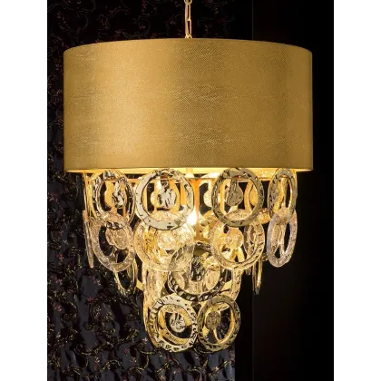 Zdjęcie Gustowny żyrandol w kolorze złotym do salonu - Euro Lamp Art