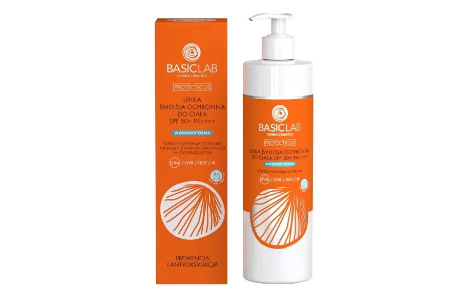 obrazek 1 Basiclab Dermocosmetics Lekka emulsja ochronna do ciała SPF 50+ 300 ml