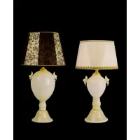 Zdjęcie Szklana lampa biurowa do luksusowego wnętrza