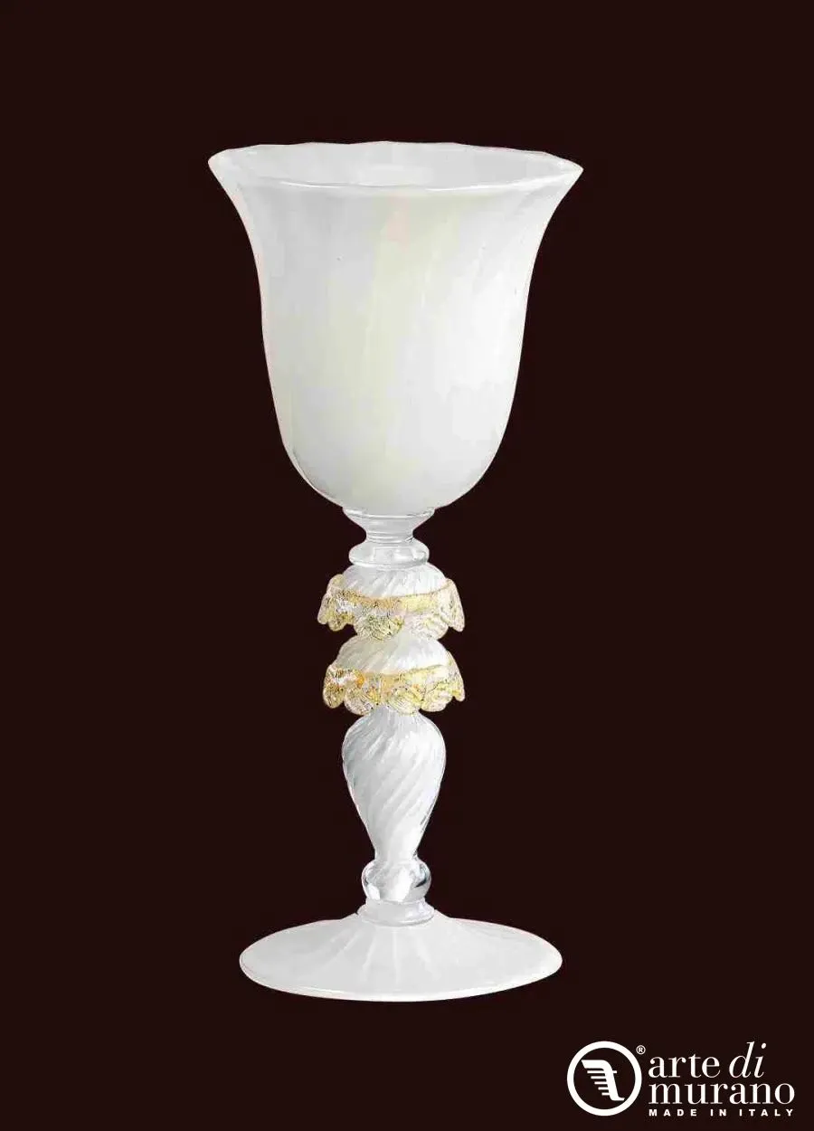 obrazek 1 Elegancki kielich ze szkła Murano z białego złota