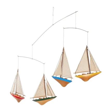 Zdjęcie Wisząca dekoracja - cztery kolorowe miniatury J-Yacht z lat 30. XX wieku dla miłośników żeglarstwa