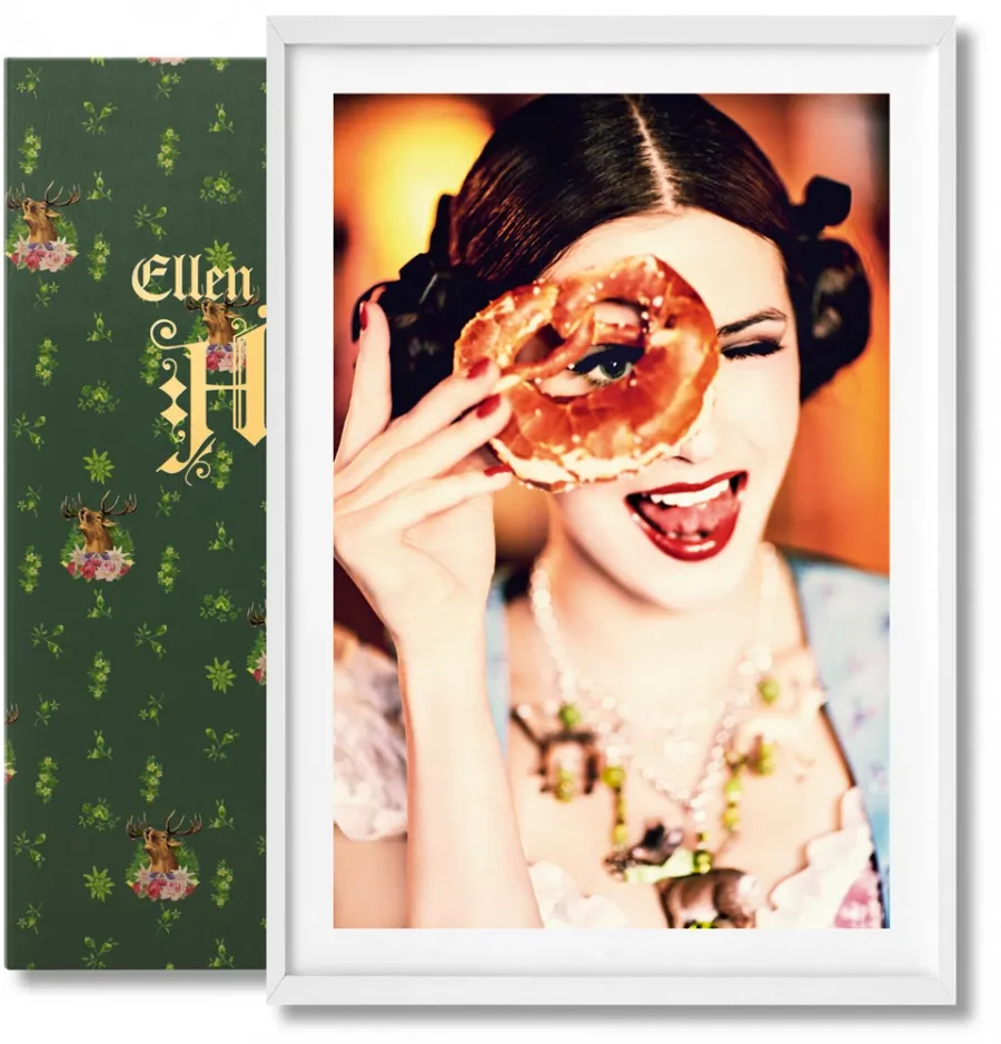 obrazek 1 Książka Ellen von Unwerth. Heimat, Art Edition No. 201–300 ‘Spy Device’ - Taschen