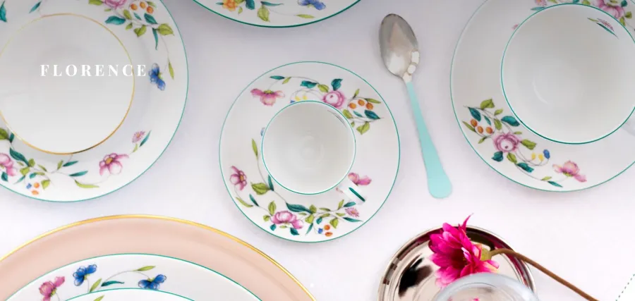 obrazek 3 Śliczna porcelanowa cukiernica z kolekcji Florence