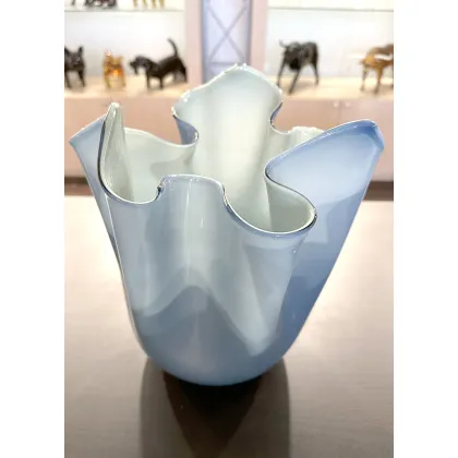 Zdjęcie Designerski wazon na kształt chusteczki z dmuchanego szkła Murano rozmiar medium