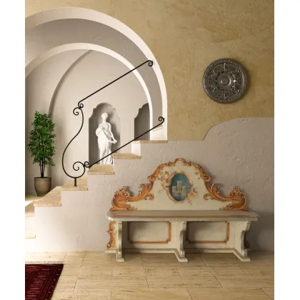 Zdjęcie Stylowa włoska ławka z herbem „Zamek” w stylu renesansowym