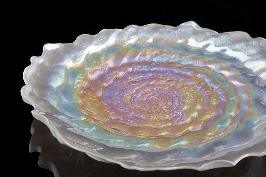 picture 2 Awangard plate imitating pearl by Luxury Products