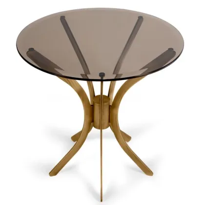 Zdjęcie Wyjątkowy stolik Haring z mosiężnymi nóżkami i szklaną płytą