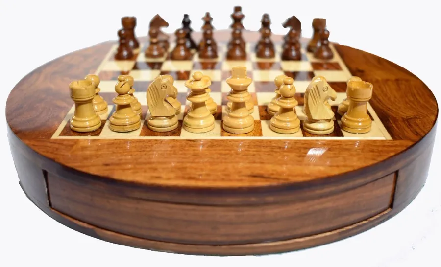 obrazek 1 Ręcznie zdobione figury magnetyczne z planszą do gry królewskiej - The Chess Empire