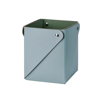 Zdjęcie Skórzany organizer na przybory biurowe w kolorze jasnego błękitu