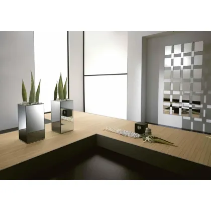 Zdjęcie Wazon lustrzany z wewnętrzną drewnianą konstrukcją - Tonelli Design