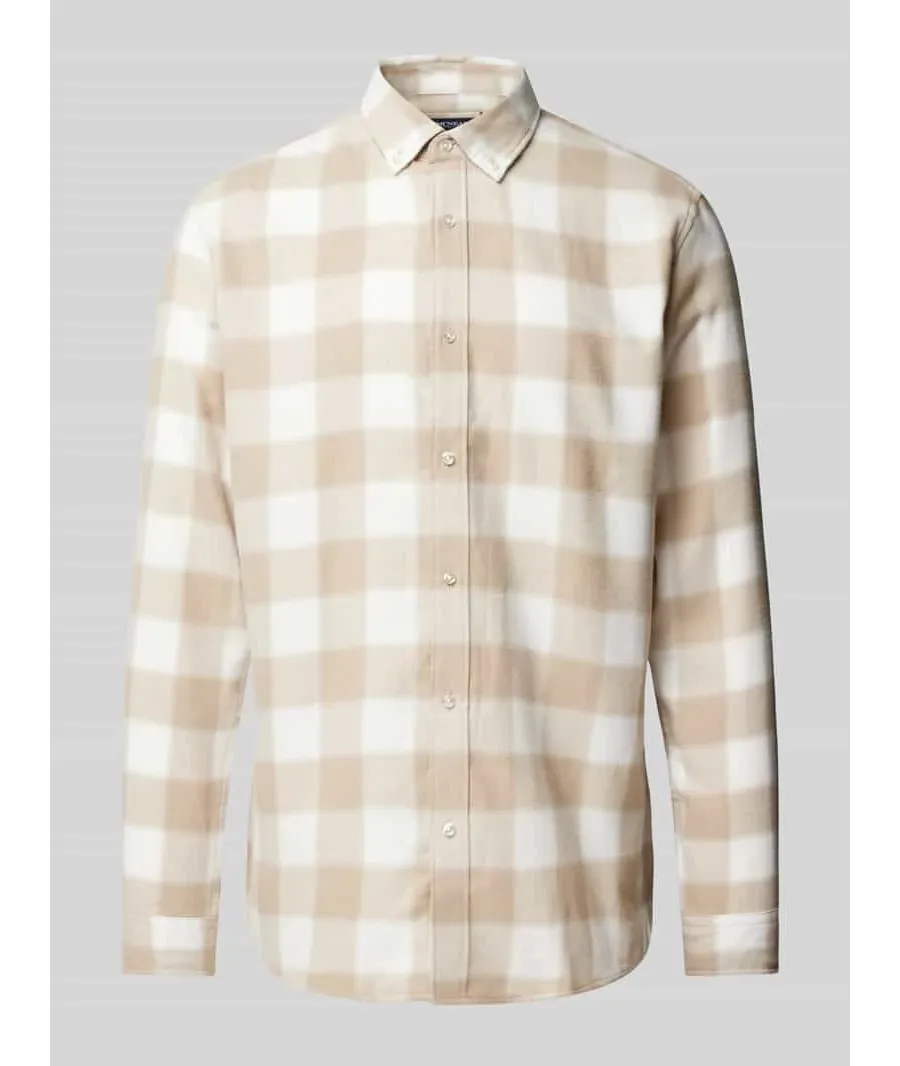 obrazek 1 Koszula casualowa o kroju tailored fit z kołnierzykiem typu button down model ‘LIAN’