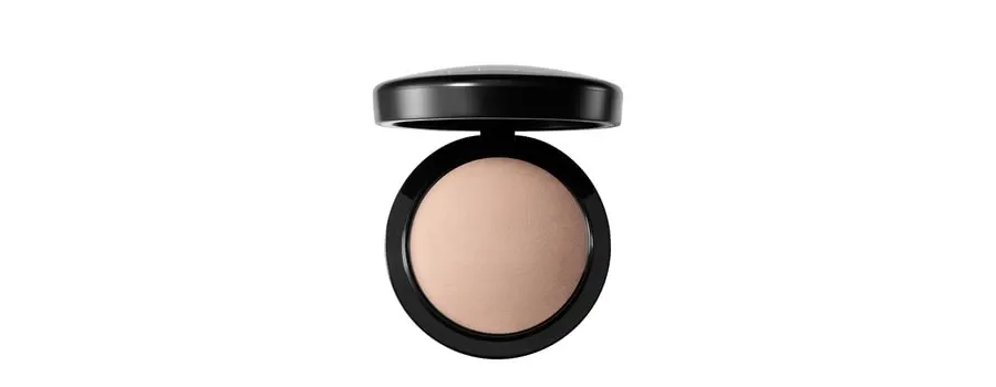 obrazek 1 MAC Mineralize Skinfinish Natural Kompaktowy puder 10 g Medium