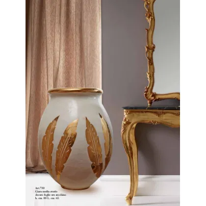 Zdjęcie Wazon z Włoch dekorowany grafiką złotych liści