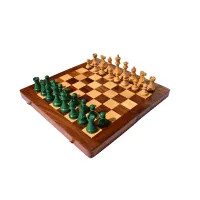 Zdjęcie Cudowne pionki szachowe wykonane z bukszpanu z planszą - The Chess Empire