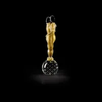 Picture Little lovers, all in 24-carat gold with a crystal ball