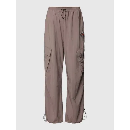 Zdjęcie Spodnie cargo z wpuszczanymi kieszeniami — PUMA X P&C*