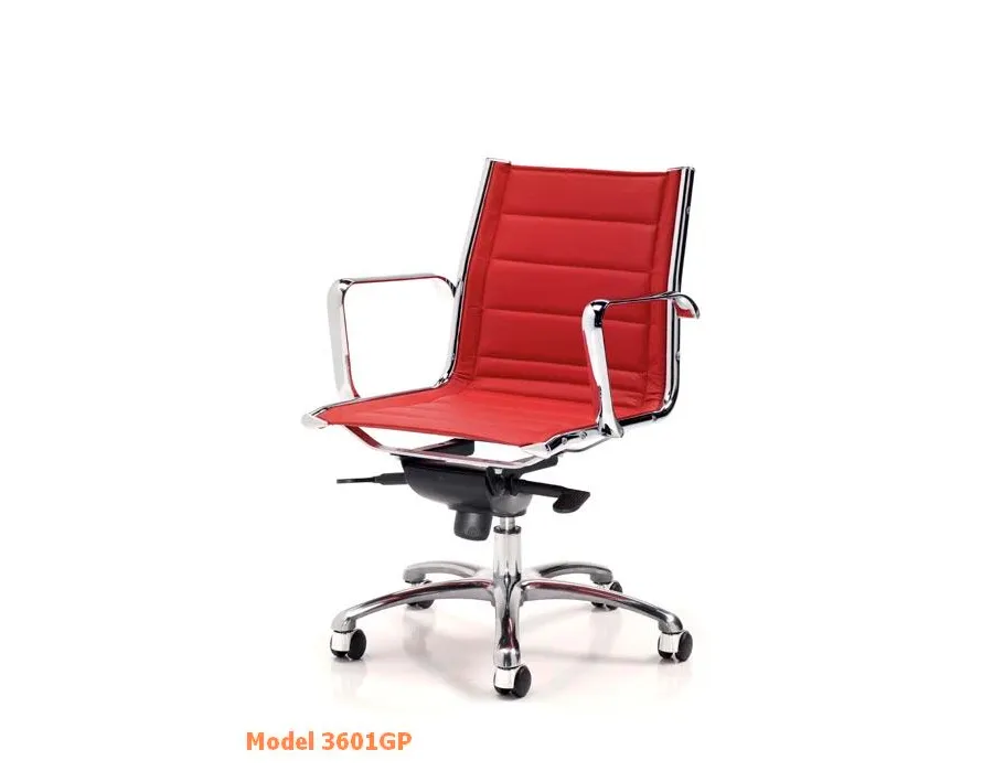 picture 2 Stylish office chair on wheels