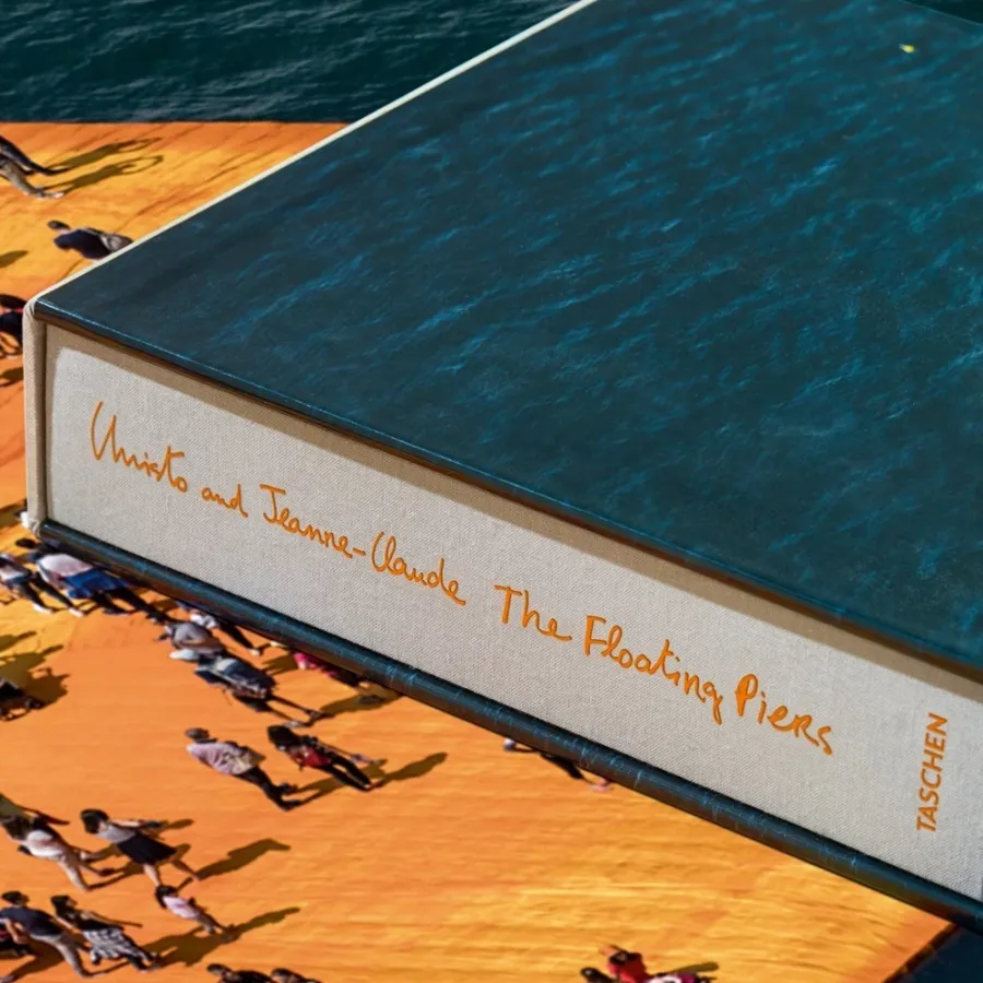 obrazek 14 Książka Christo and Jeanne-Claude. The Floating Piers, Art Edition No. 41–60 (Collage) - Taschen