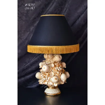 Zdjęcie Stylowa lampa dekoracyjna z ceramiki do wyjątkowych wnętrz