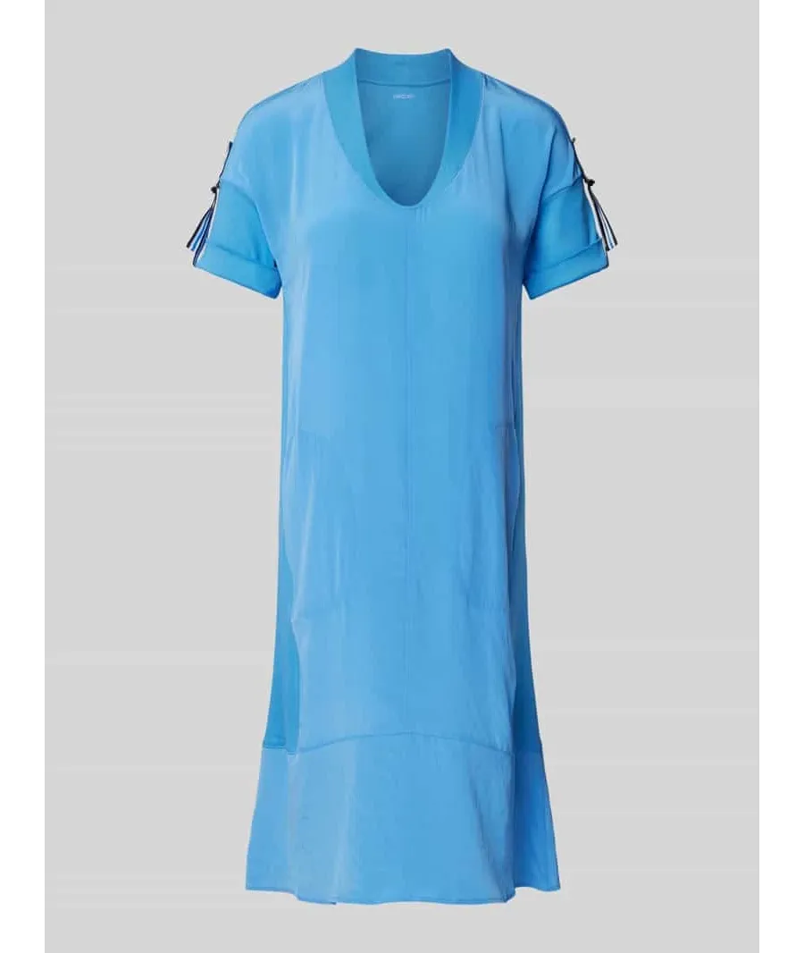 obrazek 1 Sukienka o długości do kolan w jednolitym kolorze z dekoltem w serek