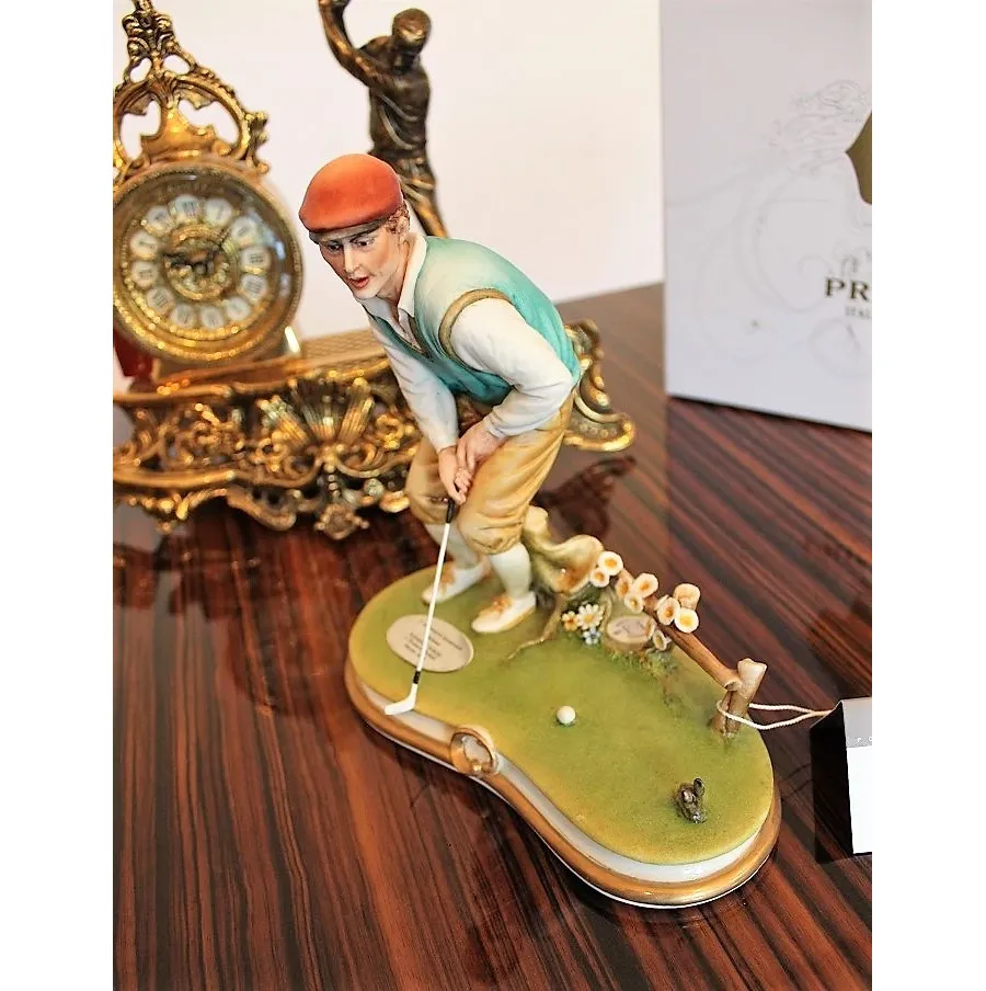 picture 7 Luxurious figurine of a golfer made of porcelain