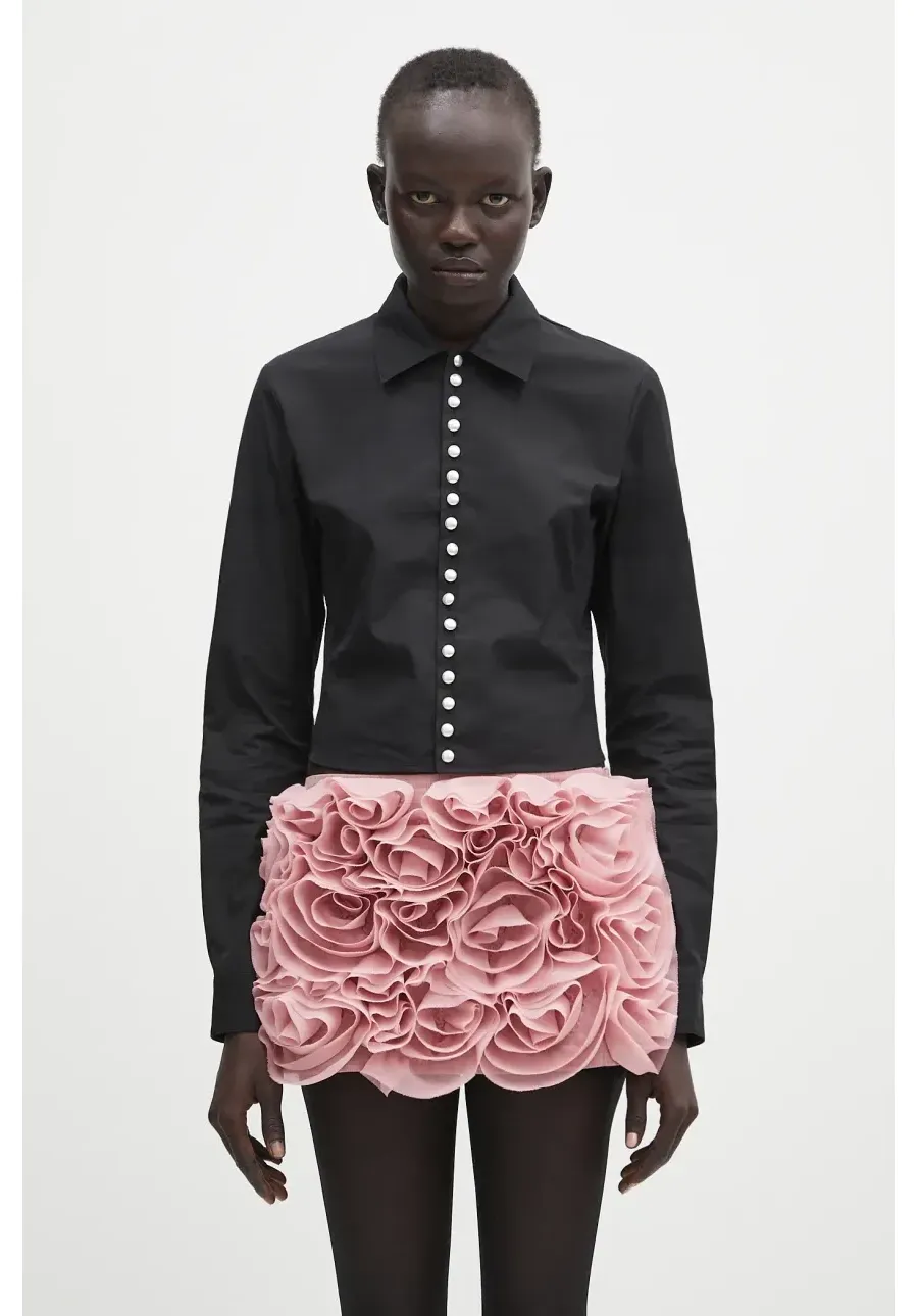 obrazek 1 AMBUSH koszula bawełniana Fitted Pearl Button Shirt damska kolor czarny regular z kołnierzykiem klasycznym 12115377