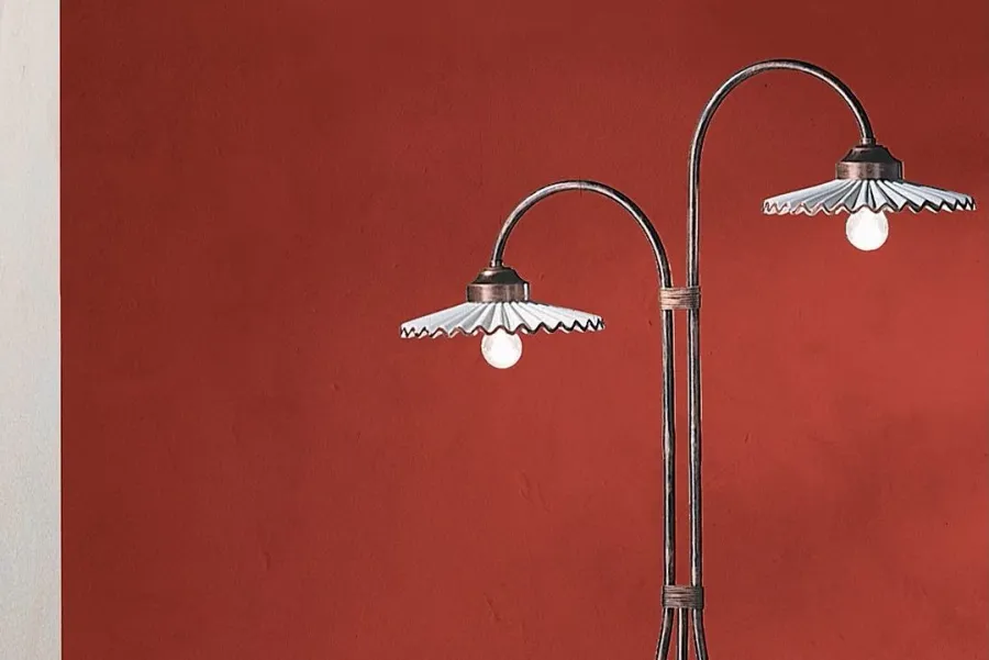 obrazek 2 Włoska klasyczna lampa podłogowa Laquila o wyjątkowym wzornictwie