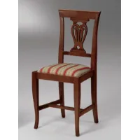 Picture A beautiful chair with an upholstered seat - Fratelli Mirandola
