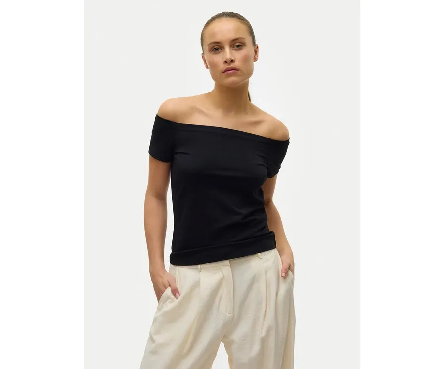 obrazek 1 Vero Moda Bluzka Panda 10325598 Czarny Regular Fit